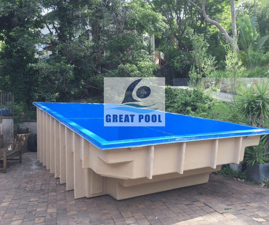 Fiberglass Swimming Pool